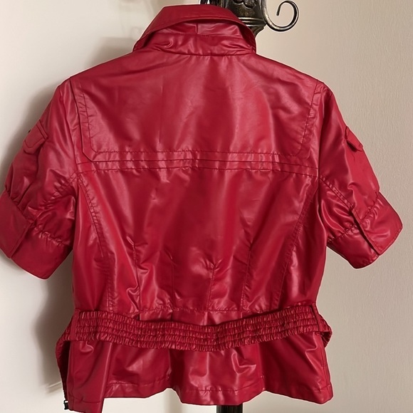 Nice style red jacket - Picture 4 of 11